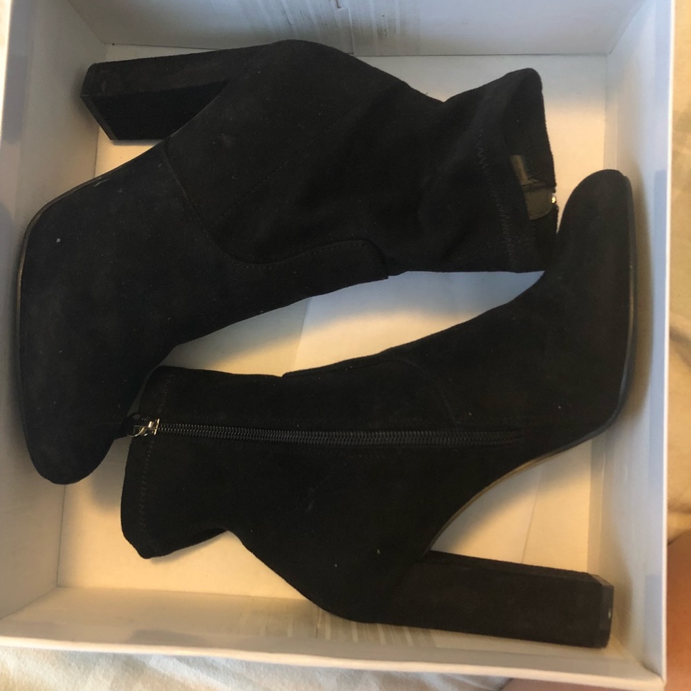 Super cute ankle booties by Steve Madden